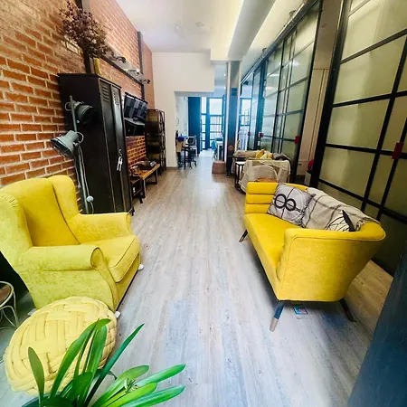 Large Modern Industrial Loft Close To Beaches Appartamento La Coruña