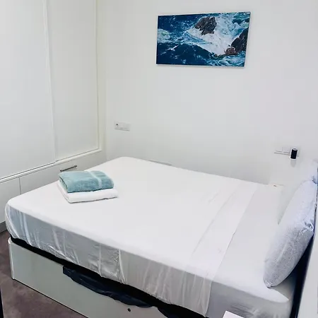 Large Modern Industrial Loft Close To Beaches Daire A Coruña